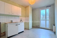 Appartement T3/4 DPE D à 5 minutes du marché Sainte-Thérèse