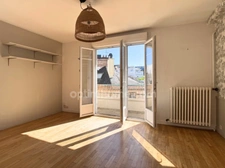 Appartement 3 pièces traversant avec balcon – Rennes Arsenal-Redon