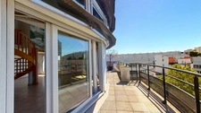 PARIS 15e – DERNIER ÉTAGE – DUPLEX 127 M² – TERRASSE 40 M² – VUE TOUR EIFFEL – BOX + PARKING