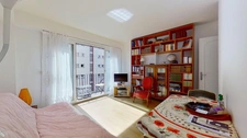 T2 lumineux avec balcon – Paris 13e, Quartier Maison Blanche