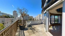 PARIS 15e – DERNIER ÉTAGE – DUPLEX 127 M² – TERRASSE 40 M² – VUE TOUR EIFFEL – BOX + PARKING