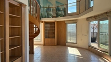 PARIS 15e – DERNIER ÉTAGE – DUPLEX 127 M² – TERRASSE 40 M² – VUE TOUR EIFFEL – BOX + PARKING