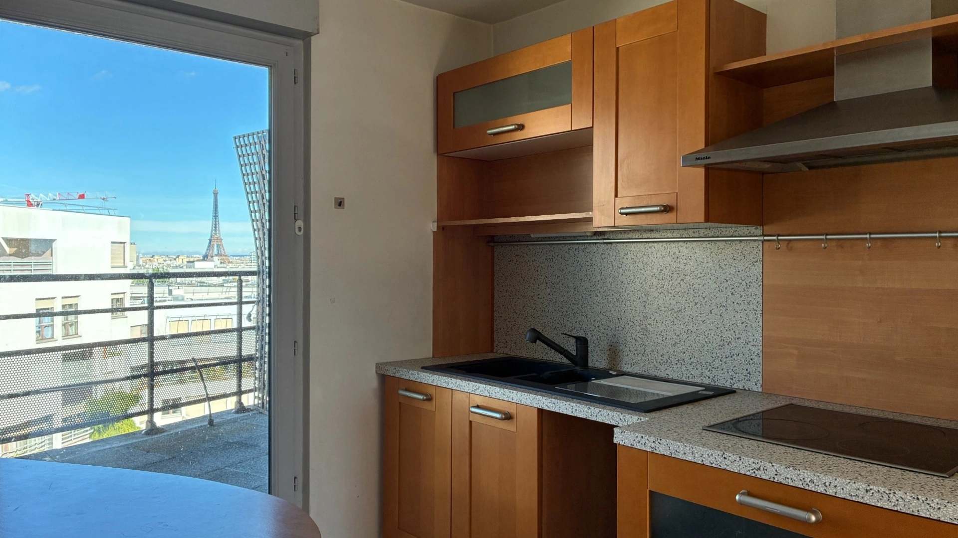 Appartement 5 pièces 128 m² · à Paris 15eme Arrondissement · 128 m² · 985 000 €