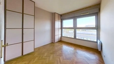 PARIS 15e – DERNIER ÉTAGE – DUPLEX 127 M² – TERRASSE 40 M² – VUE TOUR EIFFEL – BOX + PARKING