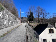 Maison et Hangars entre Lourdes et Argelès-Gazost