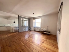 Maison type Loft - hypercentre Tarbes avec terrasses et double parking