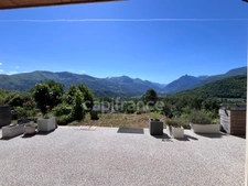 Villa d'architecte avec vue panoramique et terrain constructible de 3 844 m² – OUZOUS