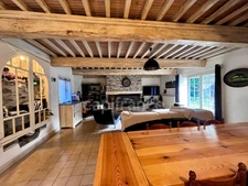 Maison T4 grange rénovée + maisonnette indépendante : un cadre paisible aux portes de Lourdes