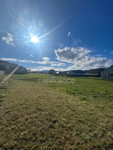 Terrain de 1 008 m² – Village calme proche de Lourdes