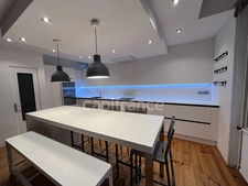 Maison type Loft - hypercentre Tarbes avec terrasses et double parking