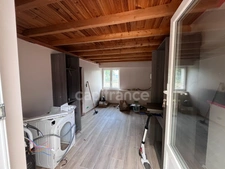 Maison T4 grange rénovée + maisonnette indépendante : un cadre paisible aux portes de Lourdes