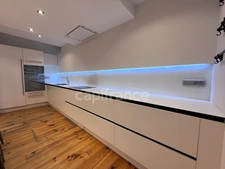 Maison type Loft - hypercentre Tarbes avec terrasses et double parking