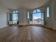 Appartement de caractère avec vue  – Place Verdun à Tarbes