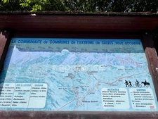 TERRAIN À BÂTIR – VUE MONTAGNES – EXPOSITION SUD – À 5 MIN D’ARGELÈS-GAZOST