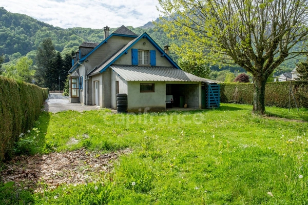 Maison à vendre 8 pièces proche de ARGELES GAZOST (65)