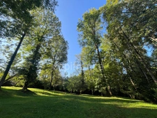 For sale – Exceptional property of 472 m² of living space on a 5,000 m² wooded park – Lourdes