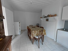 90 m2 house on the banks of the Lot 