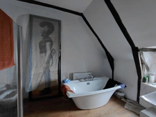 Exceptional property – Farmhouse on 35 hectares with commanding views over the Lot valley