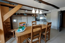 Character house with breathtaking views of the Lot valley Vieillevie (15)