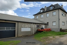 Ancien garage automobile avec fort potentiel de réhabilitation à MONTSALVY (15)