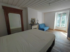 90 m2 house on the banks of the Lot 