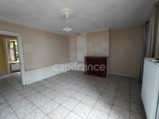 Elegant residence in the heart of Saint-Paul-des-Landes - France - Cantal 