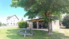 Propriété avec hebergement - restauration - gîtes - chambres d'hôtes