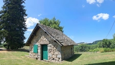 Propriété avec hebergement - restauration - gîtes - chambres d'hôtes