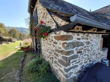 Character house with breathtaking views of the Lot valley Vieillevie (15)
