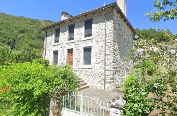 Maison 90 m2 au bord du Lot 