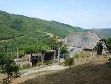 Character house with breathtaking views of the Lot valley Vieillevie (15)