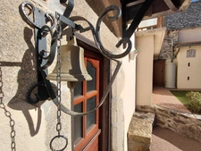 Maison de village de caractère avec 3 chambres terrasse et garage à St Constant - Fournoulès