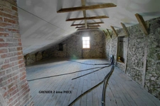 Grande maison rénovée avec atelier, terrasse panoramique et verger – 220 m² – Mourjou (Puycapel  cantal)