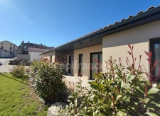 HOUSE (2022)  QUIET AREA & CLOSE TO TOWN CENTER MAURS CANTAL