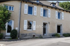  Belle Maison Bourgeoise – 8 pièces - 174 m² Cantal (15)