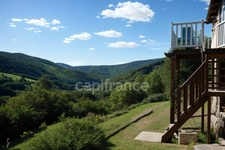Character house with breathtaking views of the Lot valley Vieillevie (15)