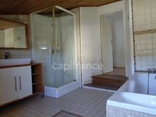 Jolie maison 4 pièces au cœur de la châtaigneraie cantalienne - LEYNHAC (15)