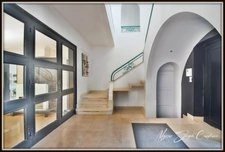 Maison de caractère à vendre 12 pièces  (40) de 355 m² au coeur du centre-ville.