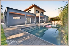 Maison atypique à vendre 5 pièces à ANGRESE(40) quartier calme.