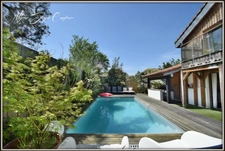 Superbe maison à vendre 8 pièces SOUSTONS (40) PROCHE DU LAC AU CALME.