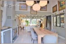 Maison Landaise de charme de 140 m² à vendre 6 pièces CASTETS (40) au calme avec piscine.