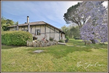 Maison Landaise de charme de 140 m² à vendre 6 pièces CASTETS (40) au calme avec piscine.