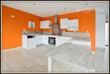 CONTEMPORARY single-storey VILLA for sale 5 rooms SOUSTONS (40) 130 m² near the lake.