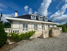 8-room property for sale in Mont-de-Marsan (40), 210 m², close to shops