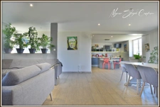 Maison de maître de 224 m² environ à vendre 10 pièces  (40) et dépendances