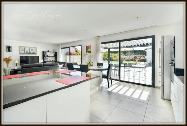 Maison à vendre 5 pièces SOUSTONS (40) DE PLAIN-PIED AU CALME