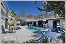 Single-story architect-designed villa of 182 m² for sale, 5 rooms, Soustons (40), 500 m from the lake