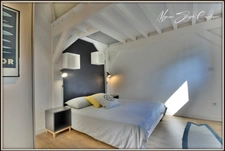 House for sale VILLA 10 rooms SEIGNOSSE (40) Three independent dwellings, calm and green setting.
