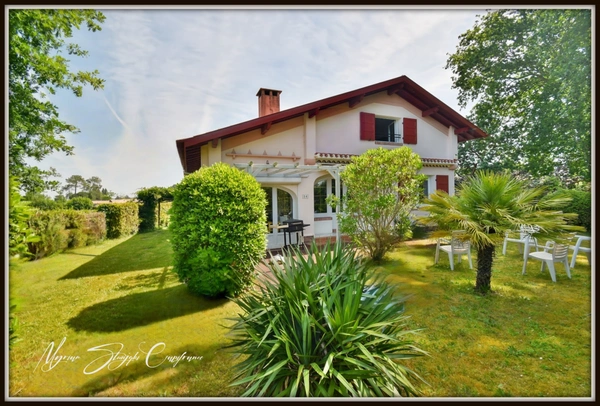 Maison à vendre 5 pièces SOUSTONS (40) de 120 m² environ proche du lac