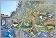 Single-story architect-designed villa of 182 m² for sale, 5 rooms, Soustons (40), 500 m from the lake